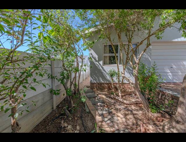 3 BEDROOM HOUSE FOR SALE IN RIVIERSONDEREND